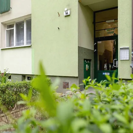 Apartament Functional Near Old Town Remote Work By Renters Kraków