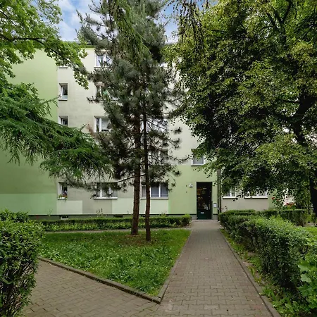 Functional Near Old Town Remote Work By Renters